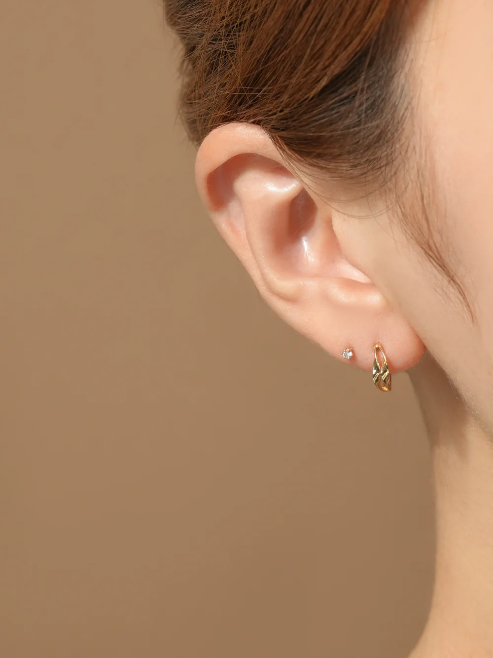 14K 18K Artic Cartilage Hoop Earring - Image 6