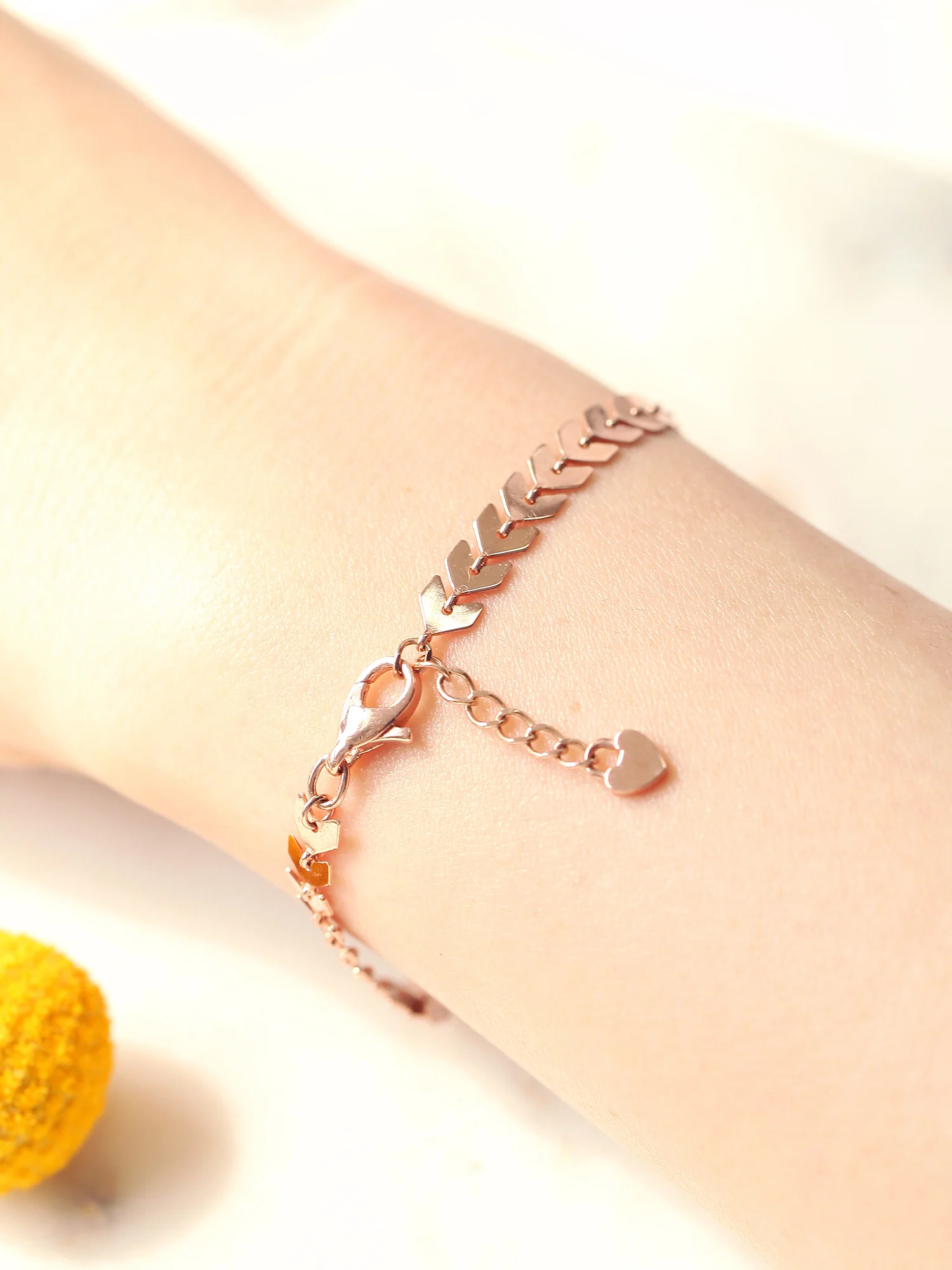 14K 18K Gold Bay Leaf Bracelet - Image 7
