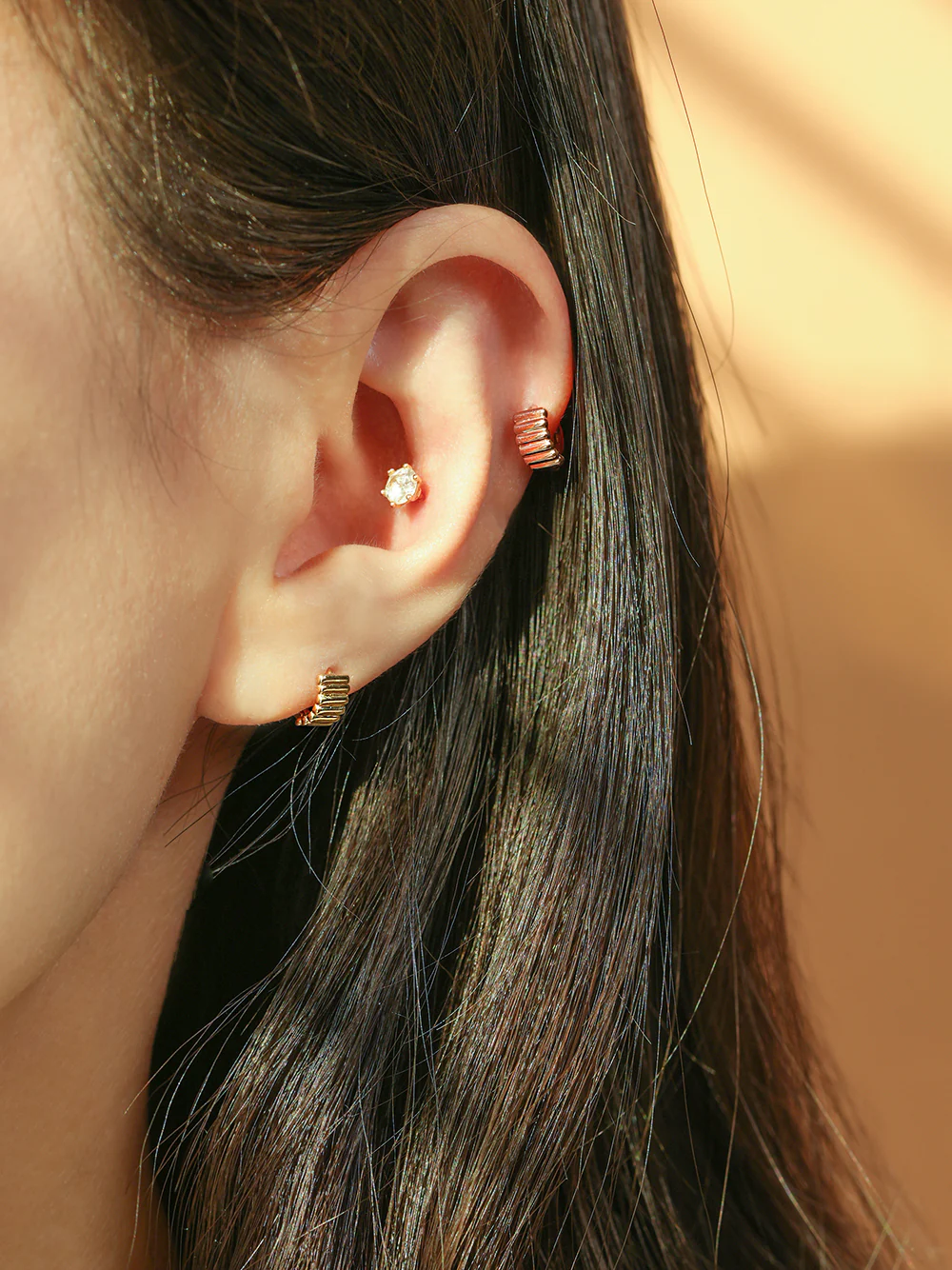 14K 18K Embossed Ring Cartilage Hoop Earring - Image 4