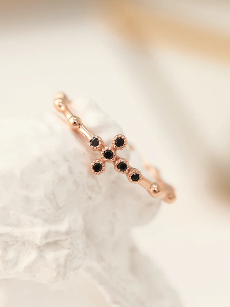 14K 18K Gold Cross Onyx Ring - Image 4