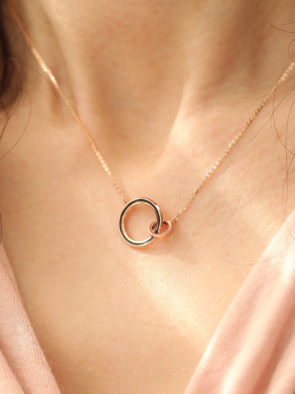 14K 18K Gold Double Circle Black Necklace - Image 3