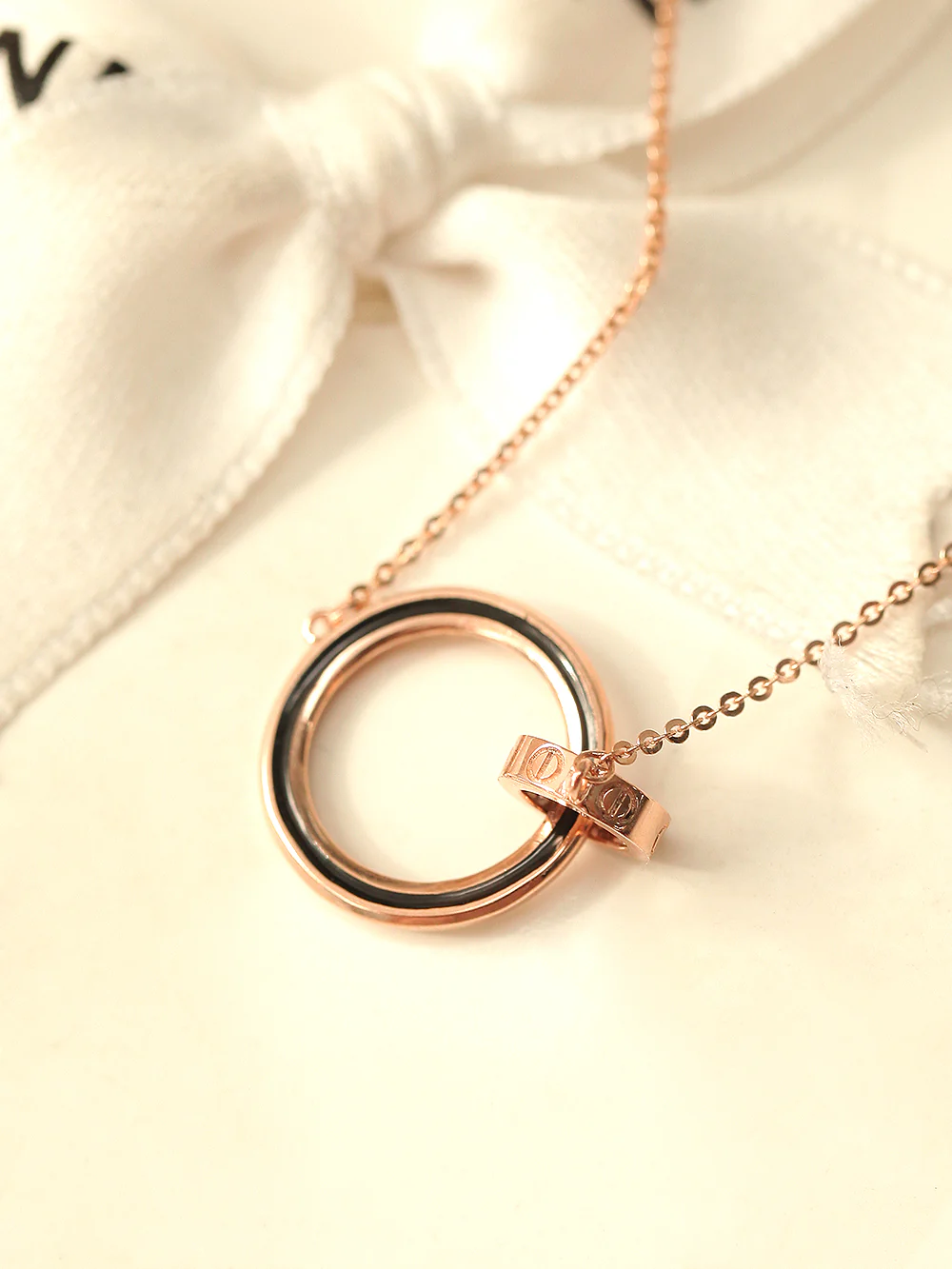 14K 18K Gold Double Circle Black Necklace - Image 6