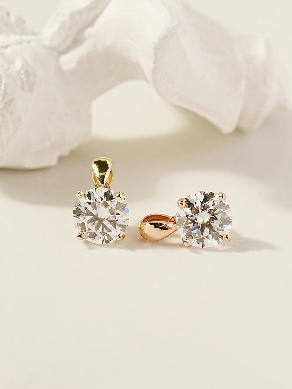 14K 18K Gold 2 Karat Moissanite Necklace - Image 2