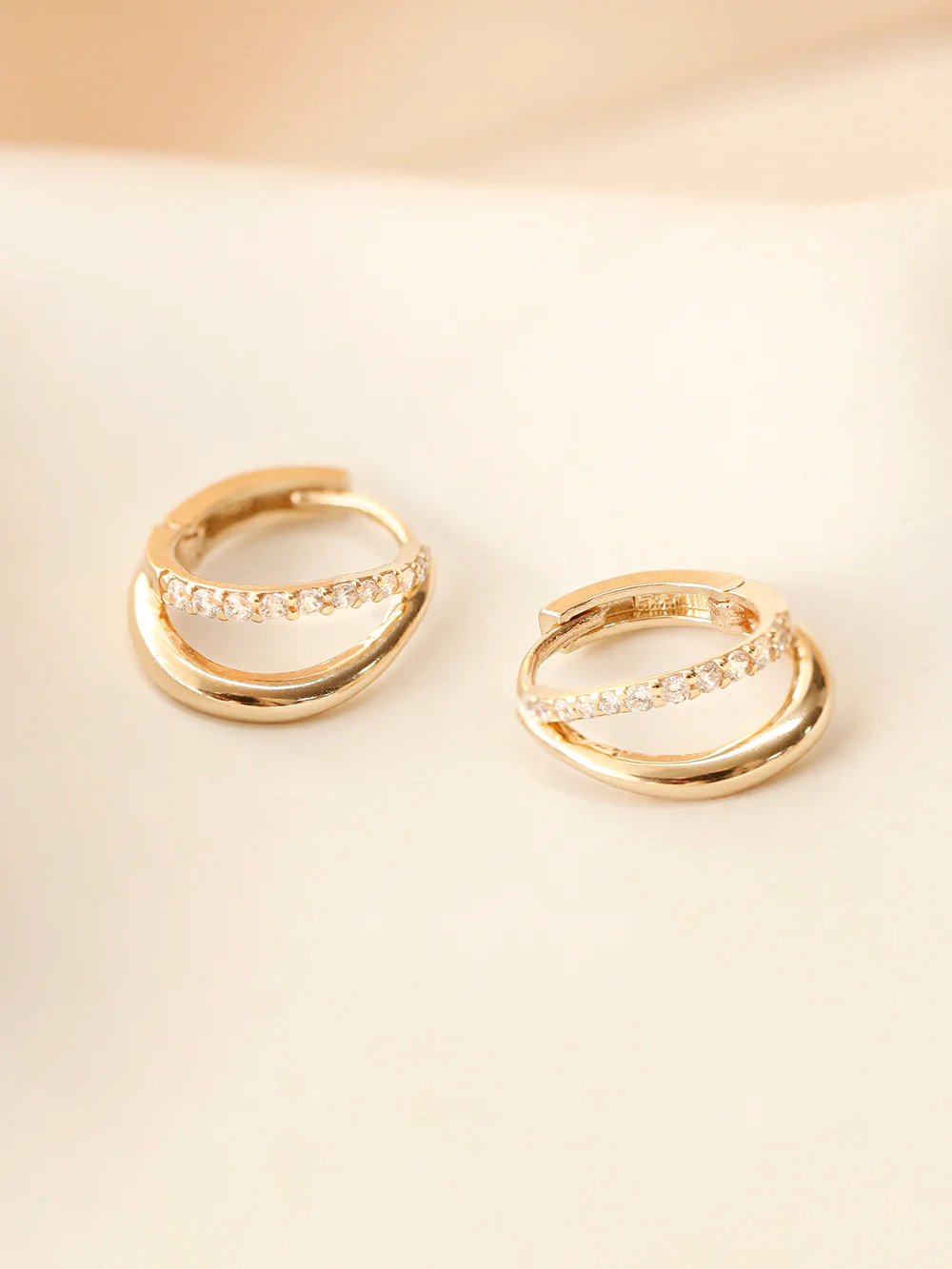 14K 18K Gold 2 Lines Unbalanced Cubic Cartilage Hoop Earring - Image 5
