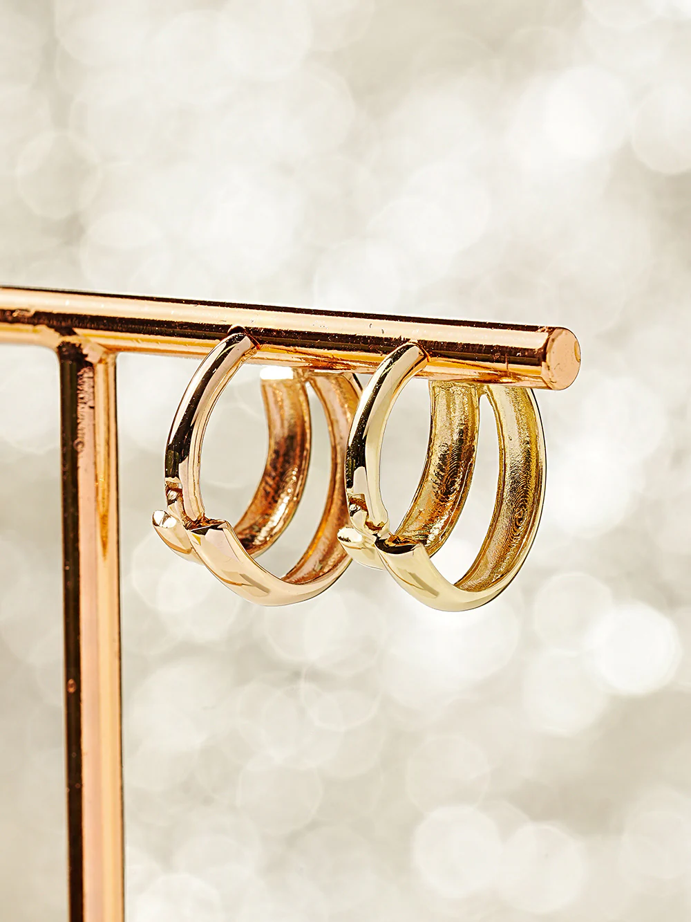14K 18K Gold Bold Two Lines Cartilage Hoop Earring - Image 6