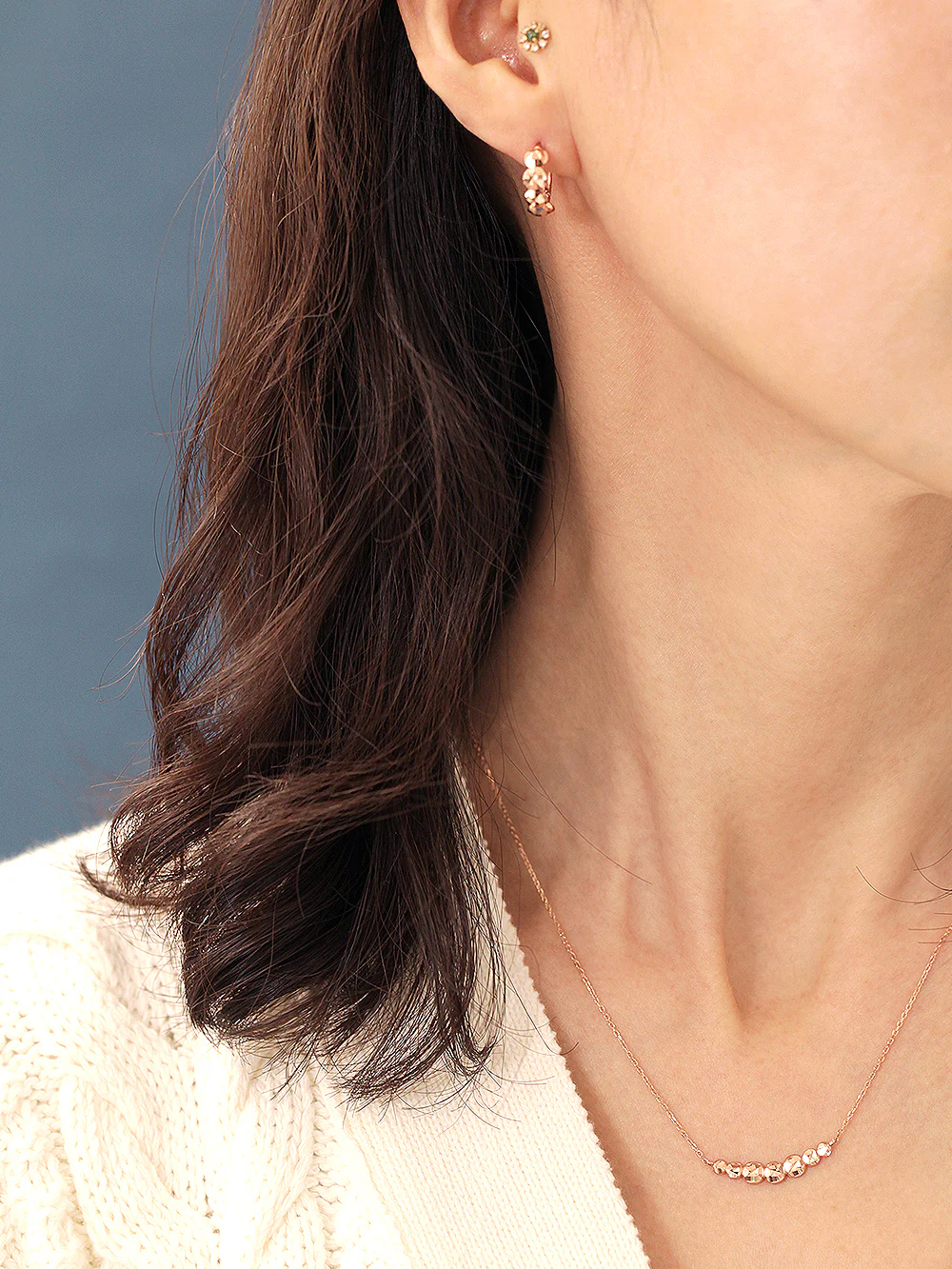 14K 18K Gold Bubble Ball Cutting Necklace - Image 5