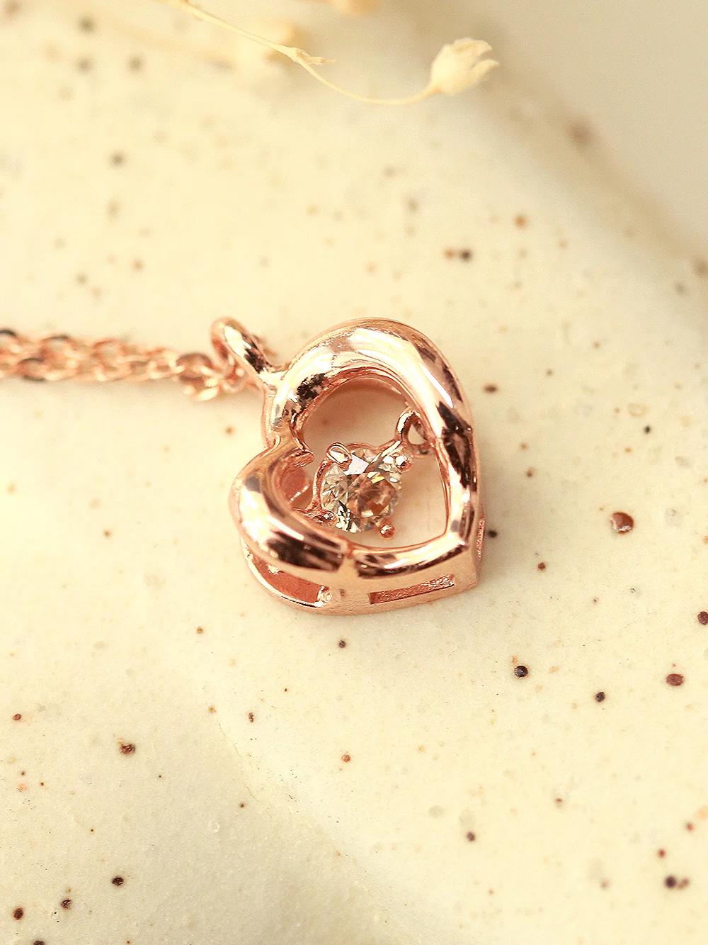 14K 18K Gold Cognac Diamond Heart Necklace - Image 3