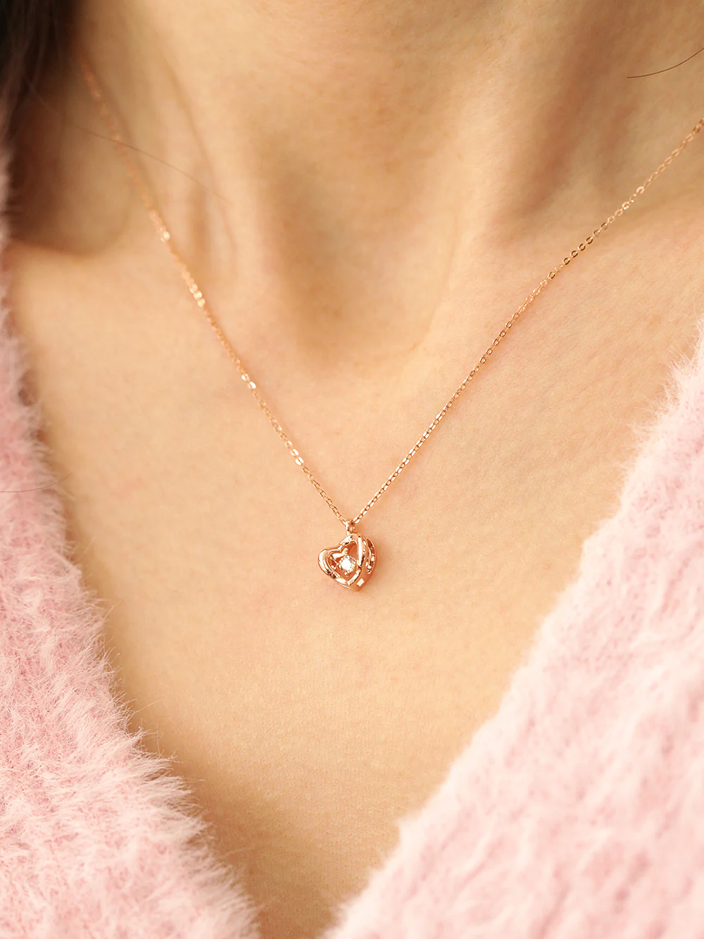 14K 18K Gold Cognac Diamond Heart Necklace - Image 7