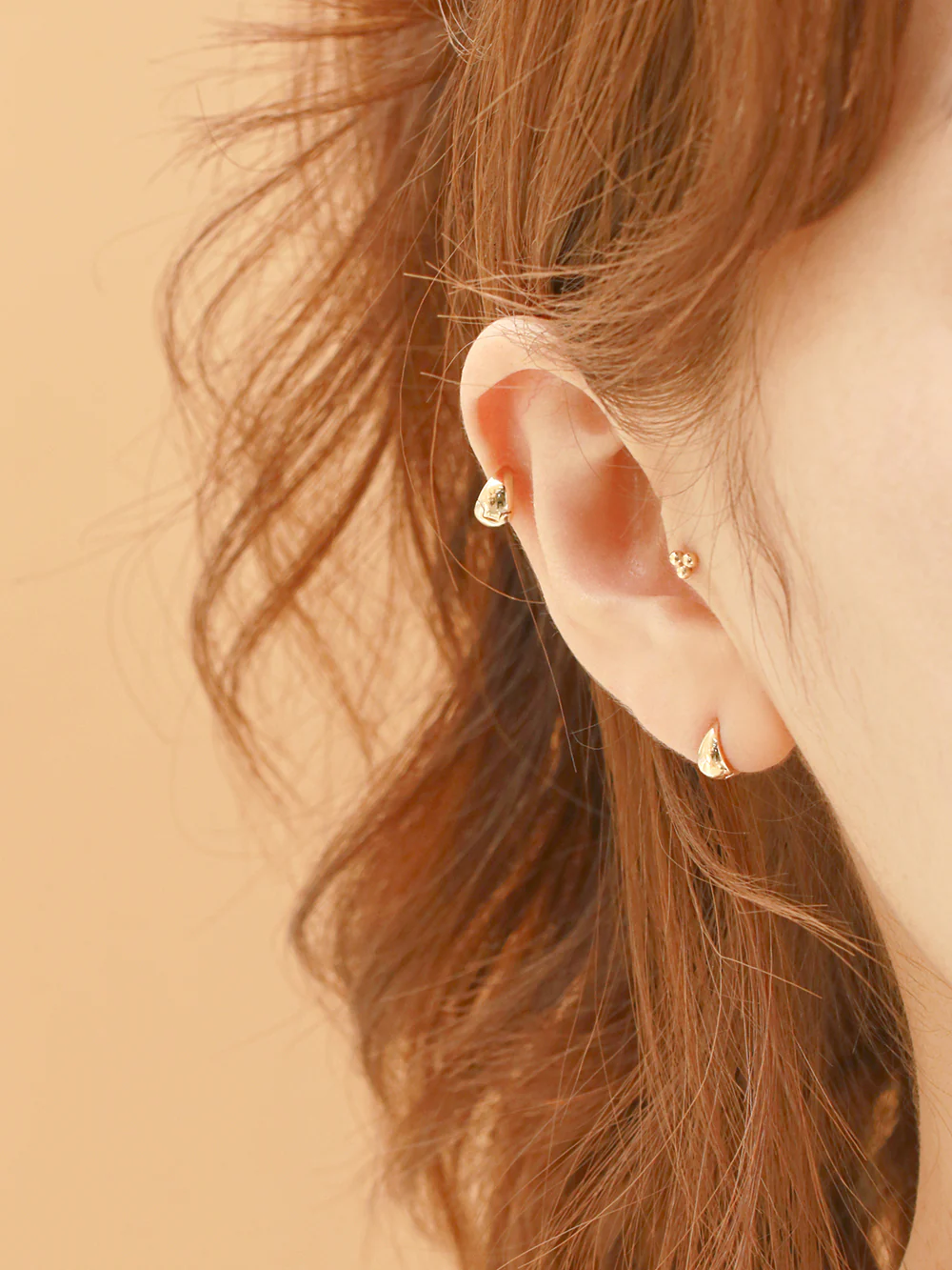 14K 18K Gold Concave Bowl Cartilage Hoop Earring - Image 2