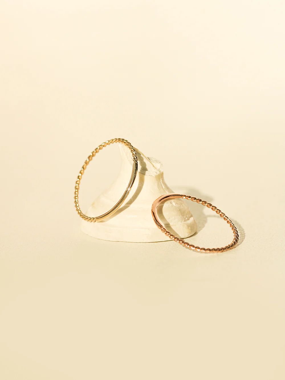 14K 18K Gold Daily Twist Plain Layered Guard Ring - Image 12