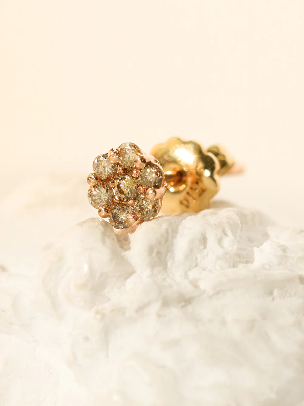 14K 18K Gold Diamond Flower Stud Earring - Image 5