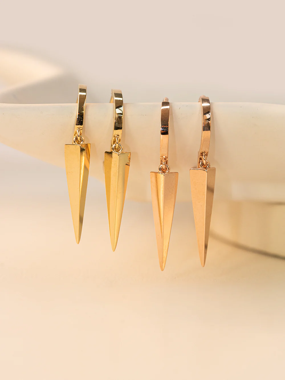 14K 18K Gold Edge Triangle Drop Cartilage Hoop Earring - Image 5