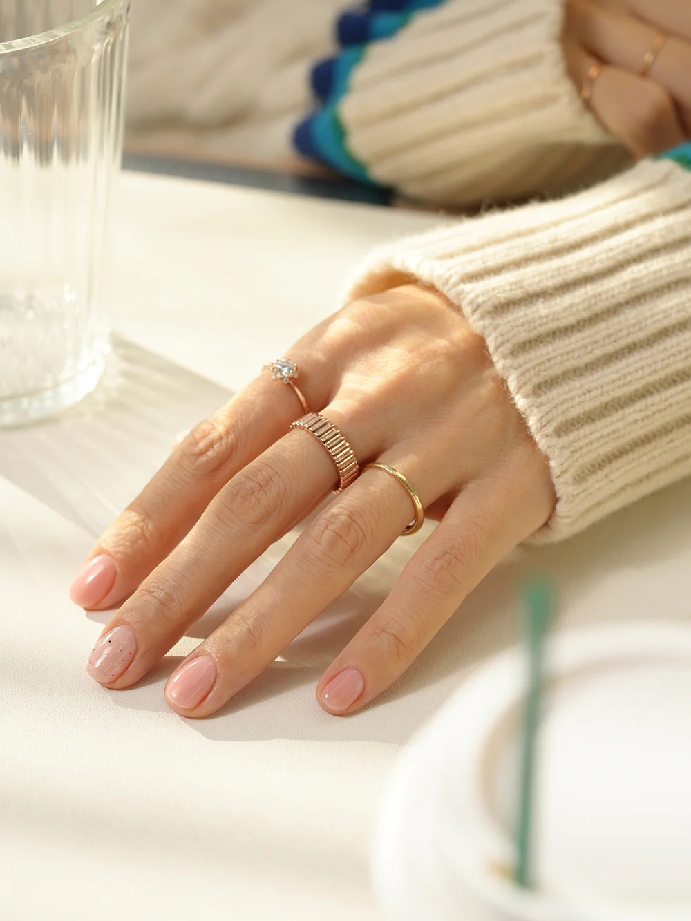 14K 18K Gold Embossed Ring - Image 13
