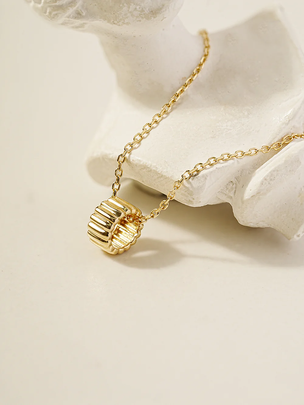 14K 18K Gold Embossed Ring Necklace Pendant - Image 11