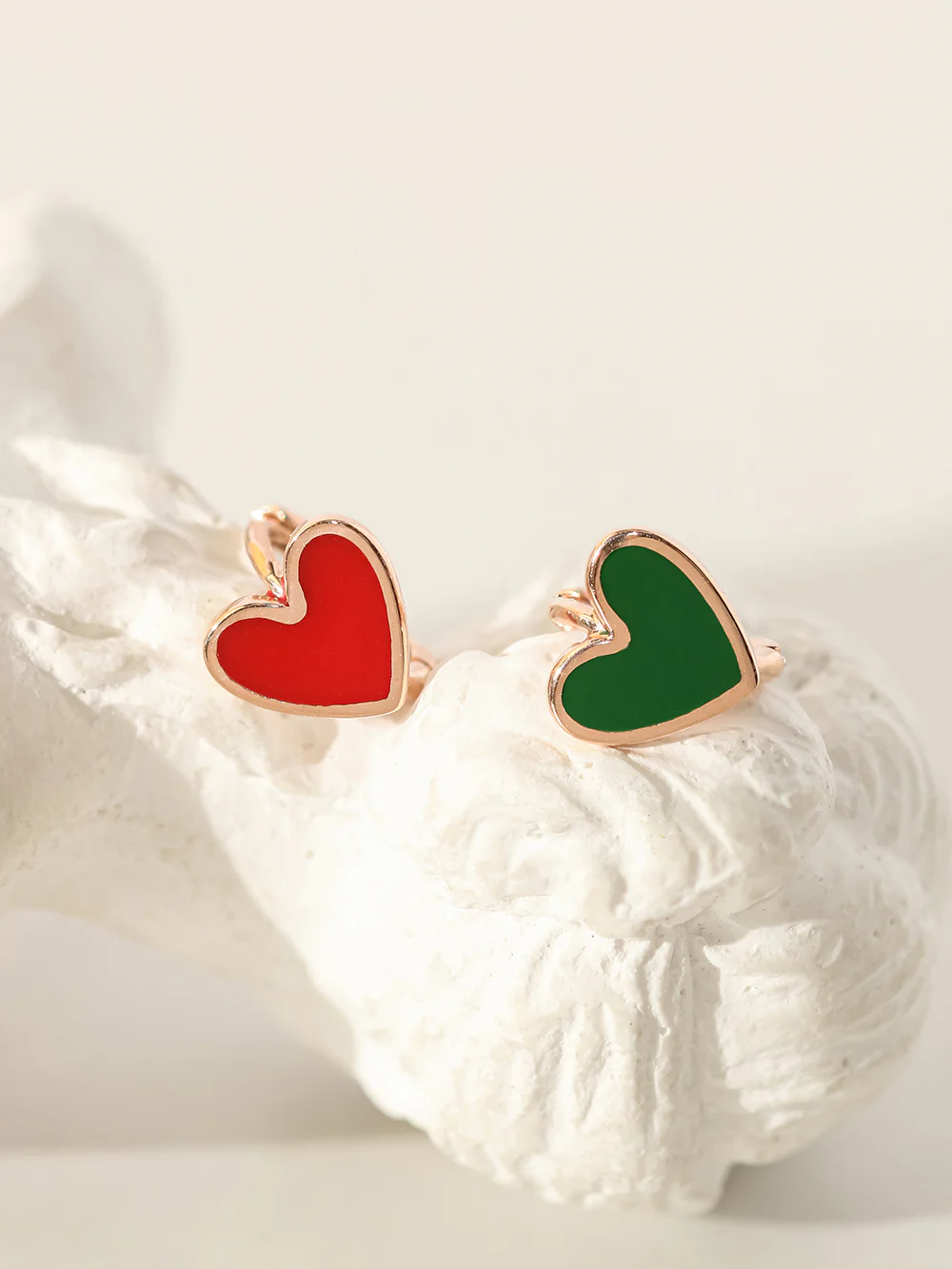14K 18K Gold Enamel Heart Cartilage Hoop Earring - Image 3
