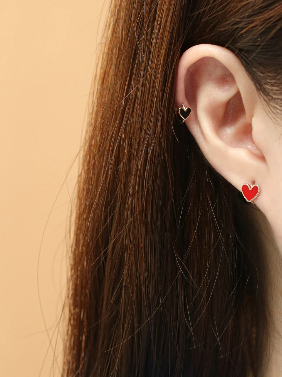 14K 18K Gold Enamel Heart Cartilage Hoop Earring - Image 6