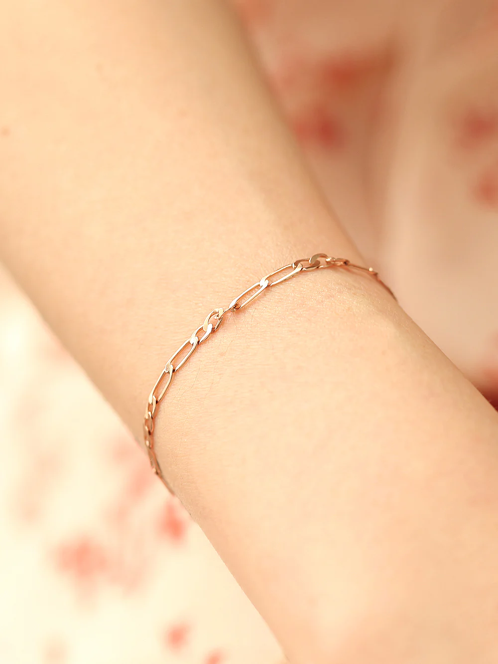 14K 18K Gold Flat Square Chain Bracelet - Image 6