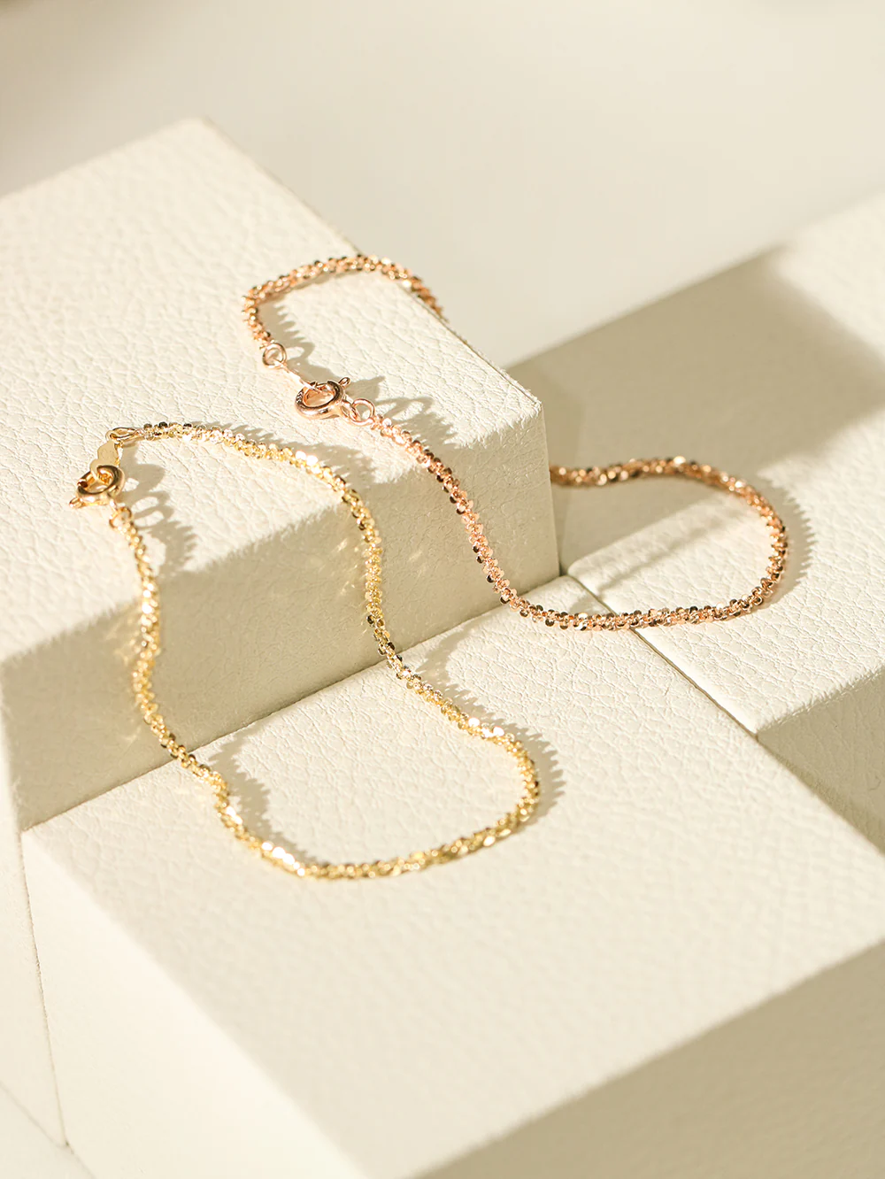 14K 18K Gold Glittering Sequins Bracelet - Image 3