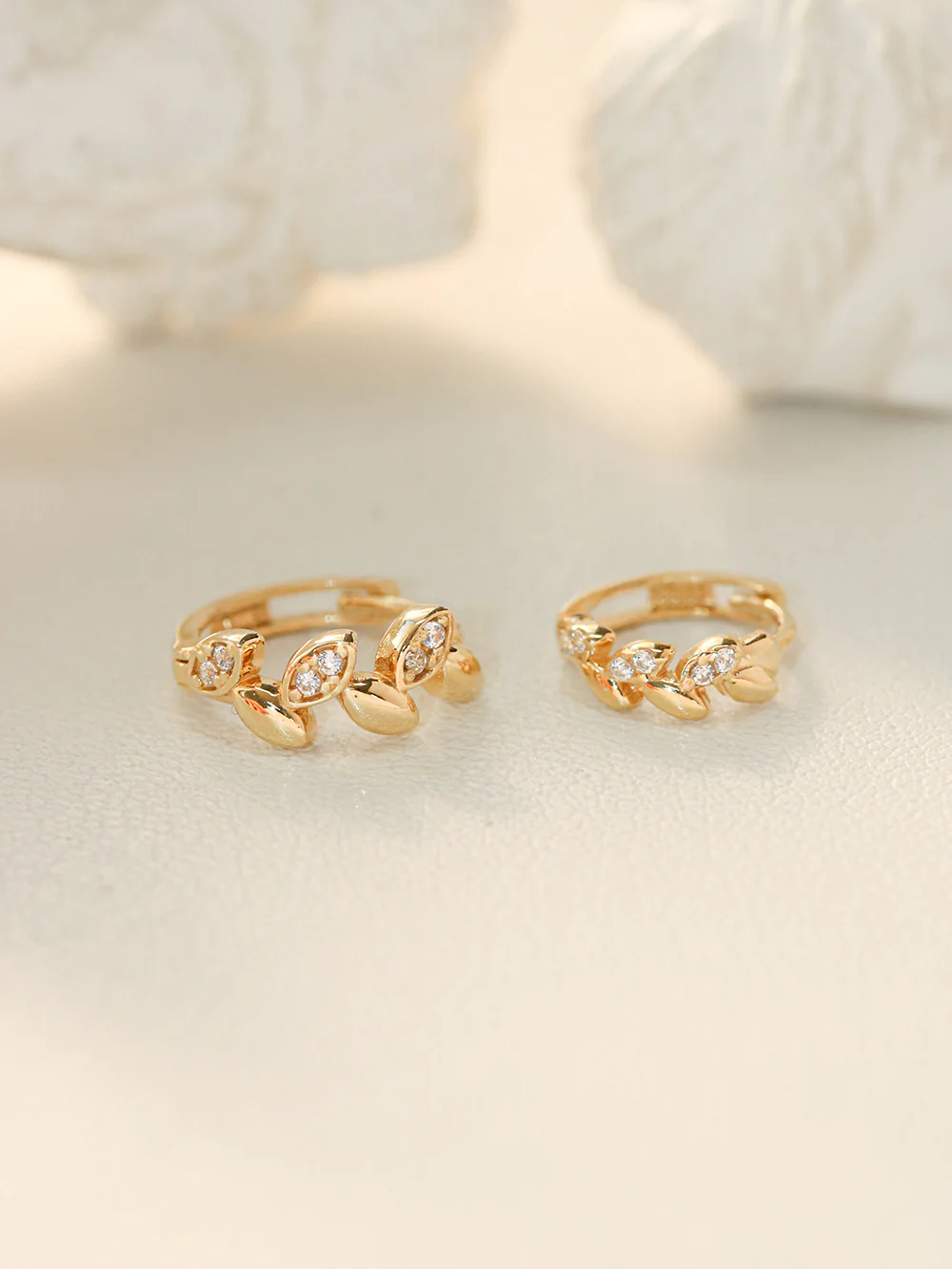 14K 18K Gold Laurel Leaf Cubic Cartilage Hoop Earring - Image 12