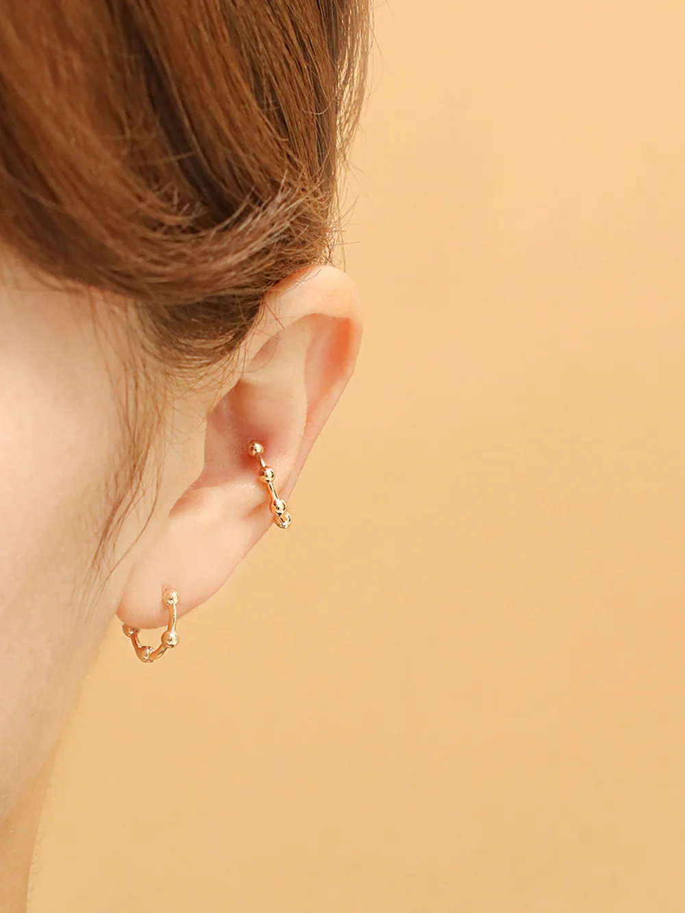 14K 18K Gold Line Balls Cartilage Hoop Earring - Image 4