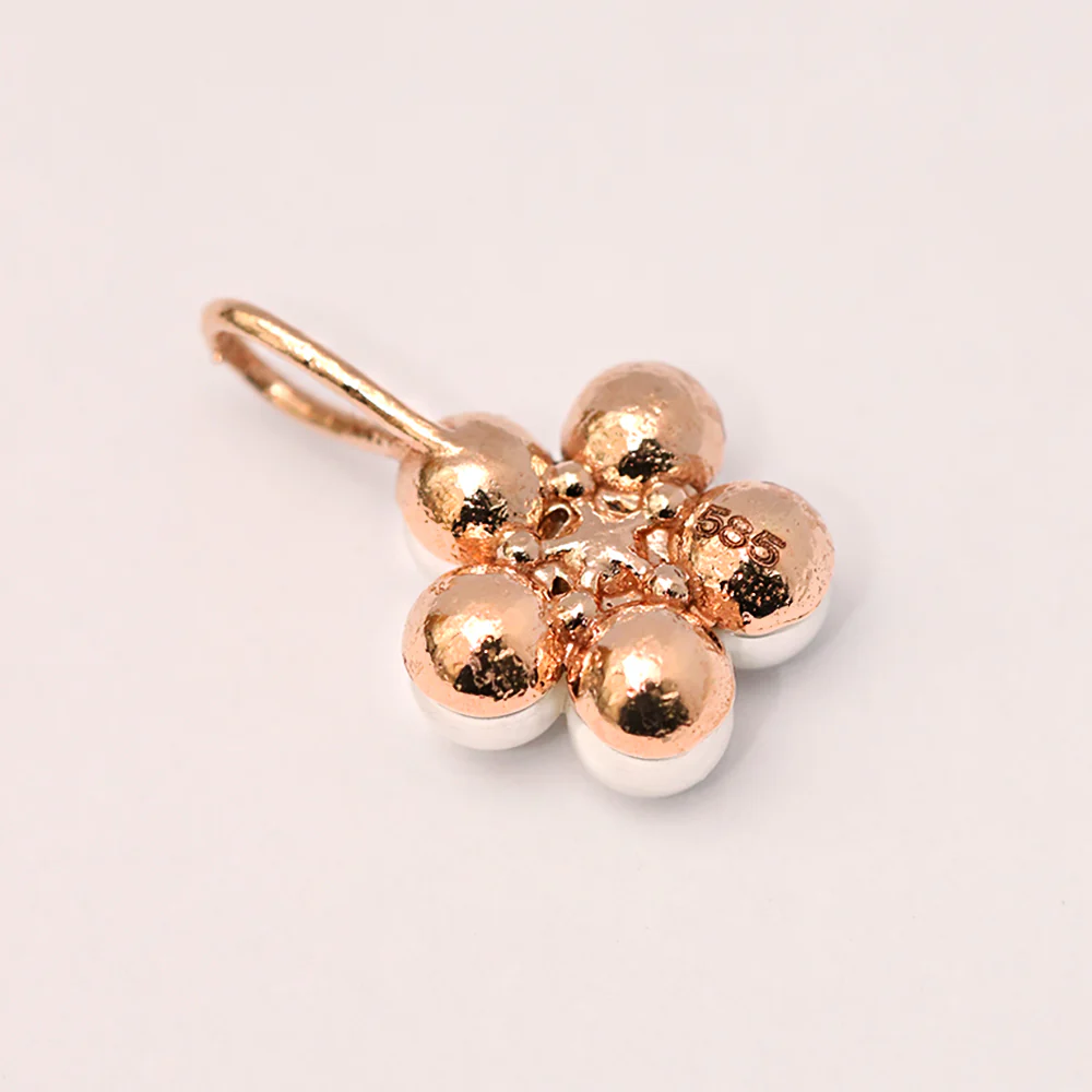14K 18K Gold Lovely Pearl Flower Cubic Pendant Necklace - Image 16
