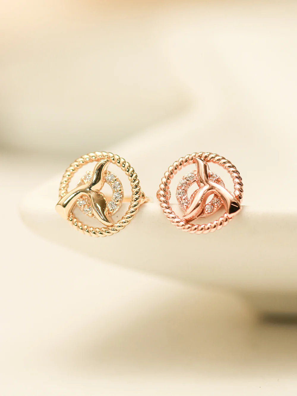 14K 18K Gold Lucky Whale Tail Hoop Earring - Image 6