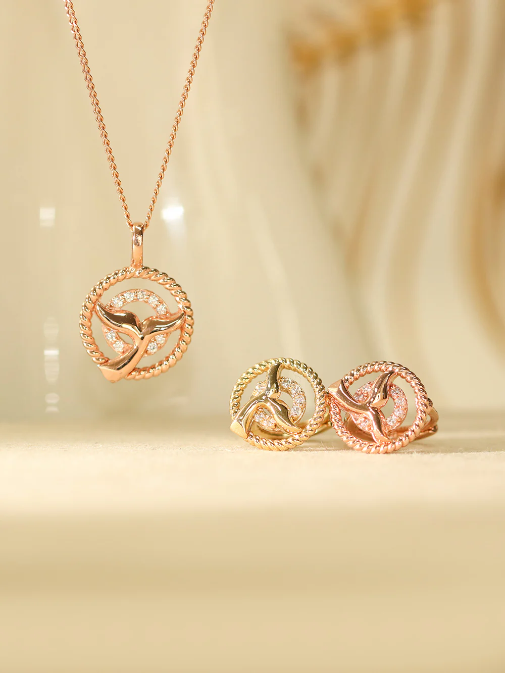 14K 18K Gold Lucky Whale Tail Hoop Earring - Image 8
