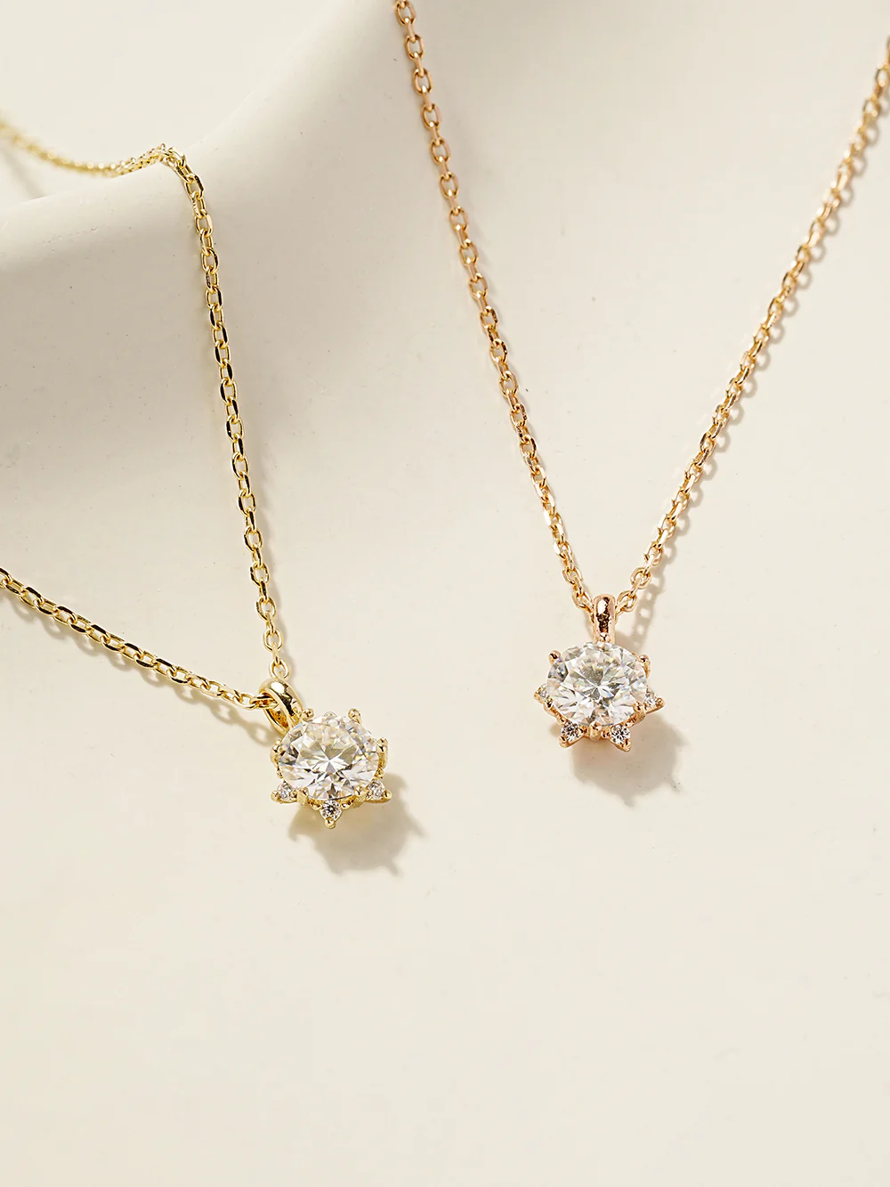 14K 18K Gold Moissanite Blossom Necklace - Image 7