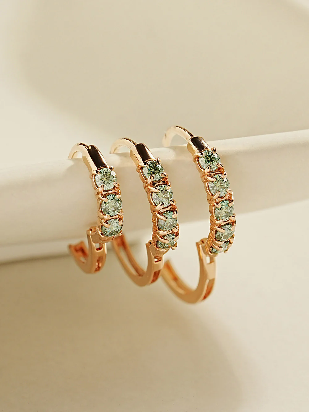 14K 18K Gold Moissanite Dia Green Cartilage Hoop Earring - Image 7