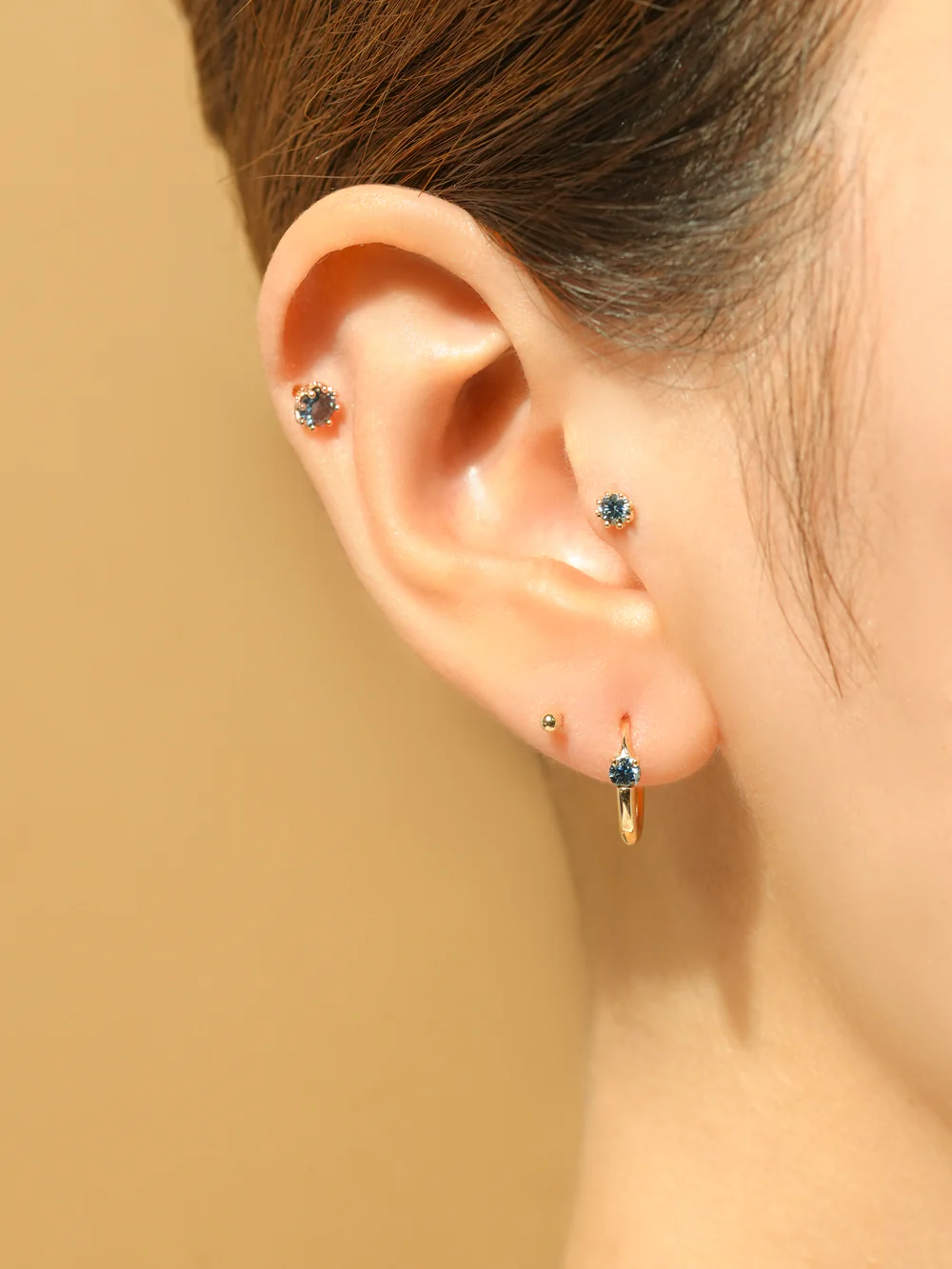 14K 18K Gold Moissanite Dia Point Cartilage Hoop Earring - Image 10