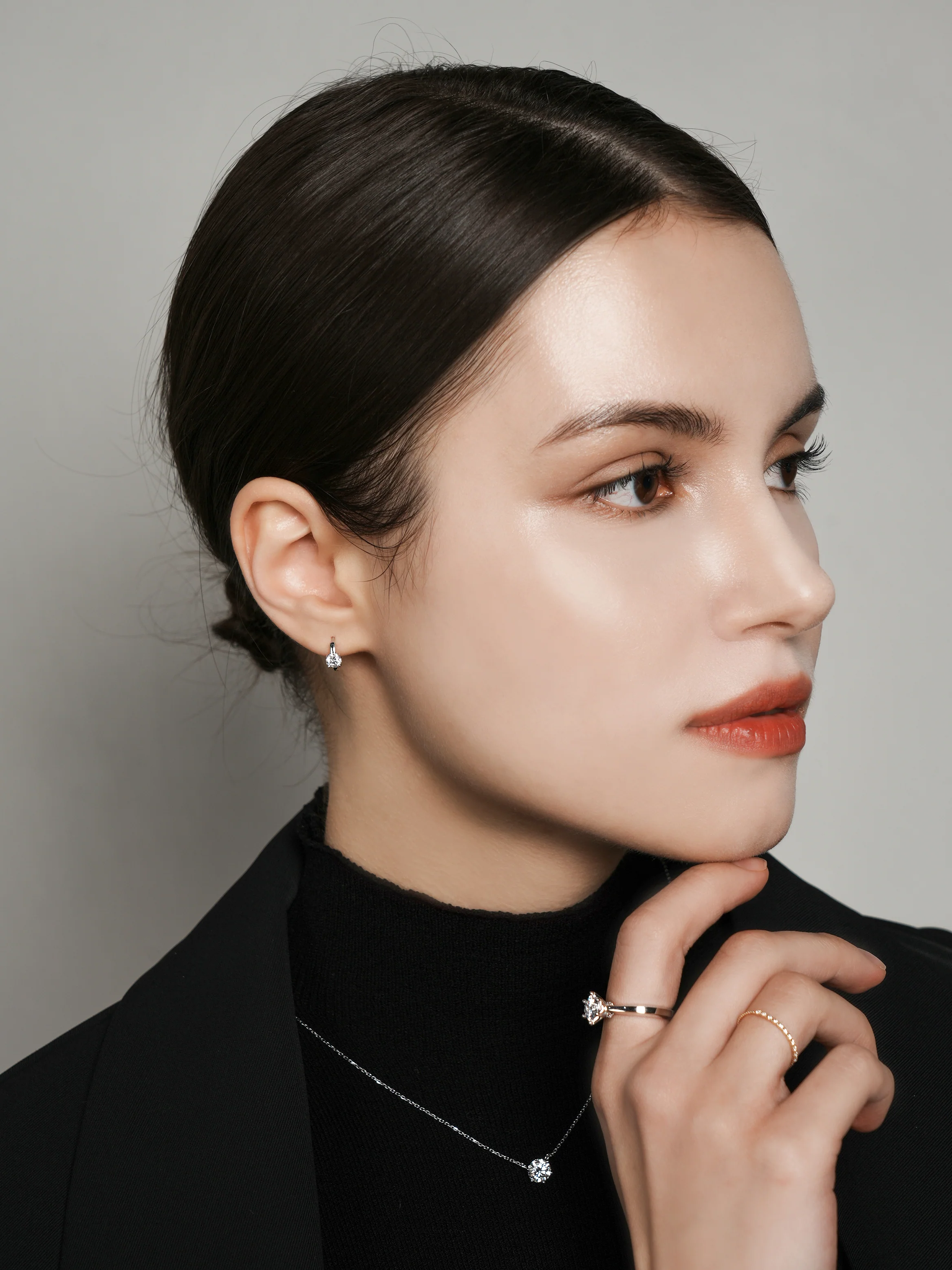 14K 18K Gold Moissanite Round Cartilage Hoop Earring - Image 6