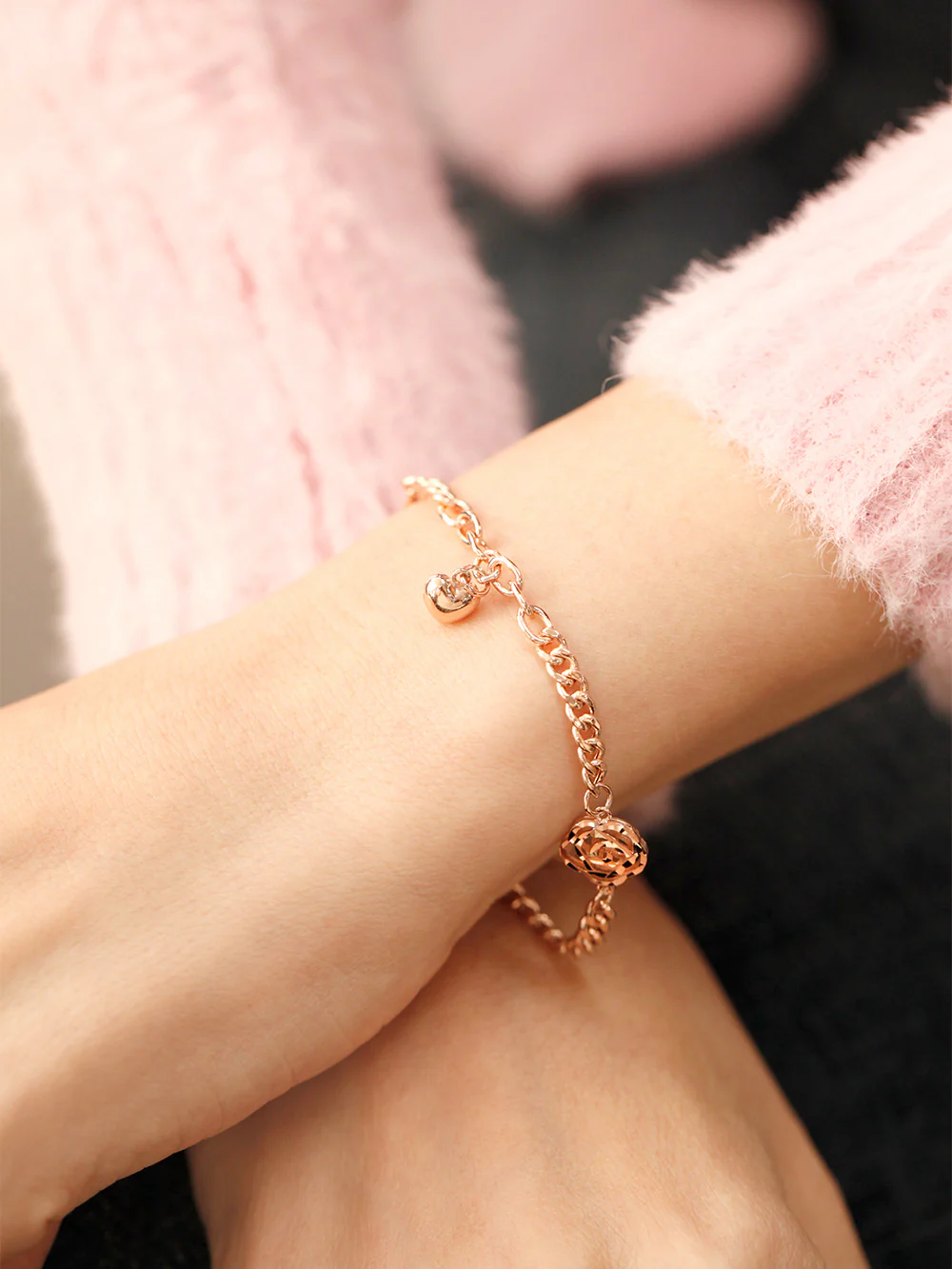 14K Gold Rose Heart Chain Bracelet - Image 4