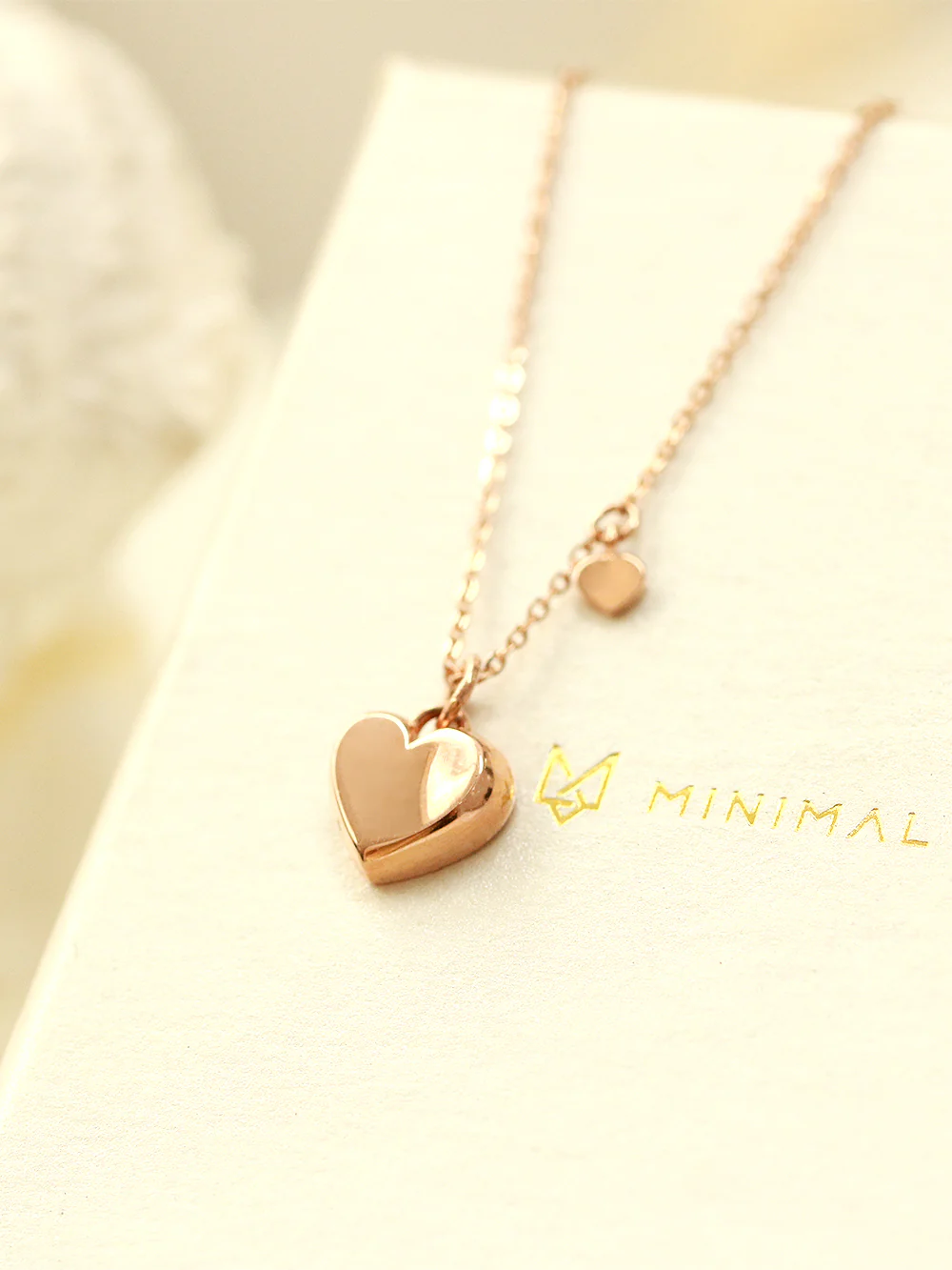 14K 18K Gold Volume Heart Necklace - Image 7