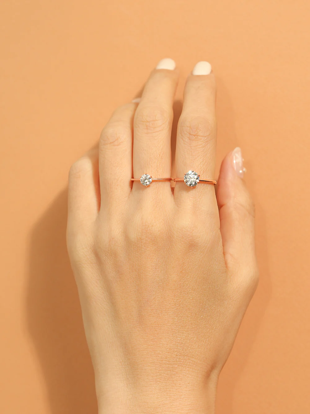 14K 18K Moissanite 6 Pronged Ring - Image 2