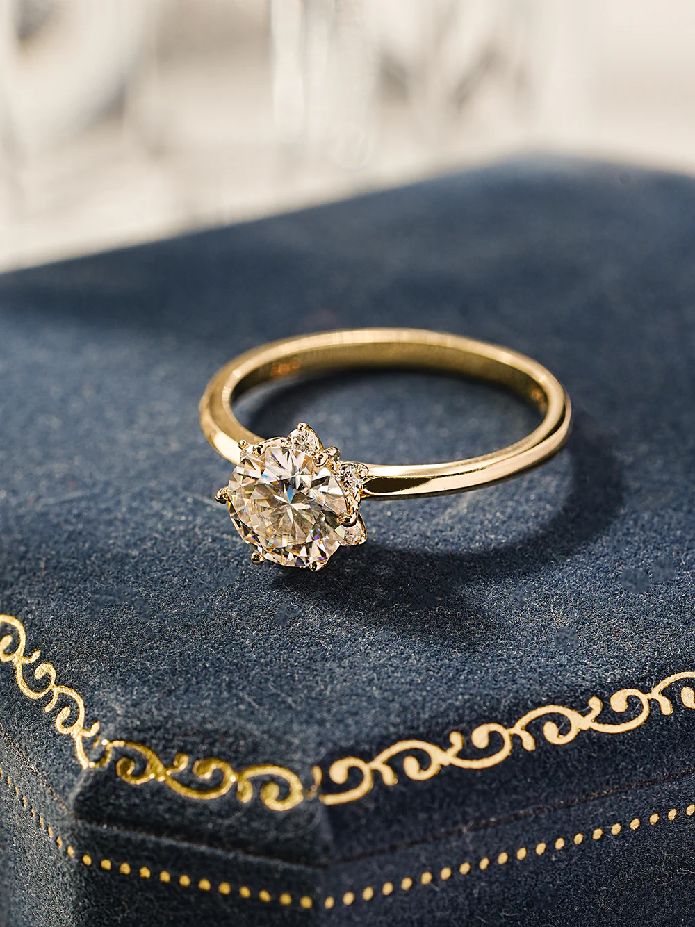 14K 18K Moissanite Blossom Ring - Image 4