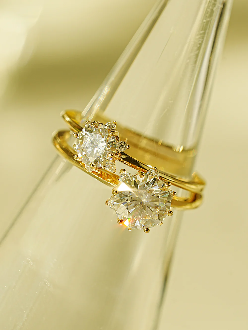 14K 18K Moissanite Blossom Ring - Image 8