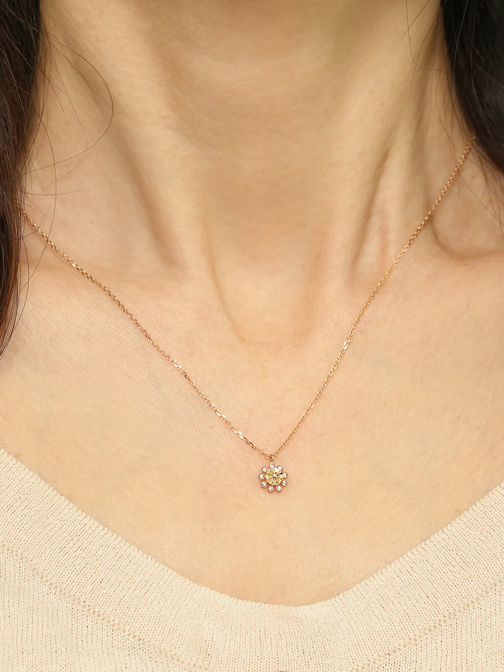 14K 18K Moissanite Colorful Daisy Necklace - Image 4