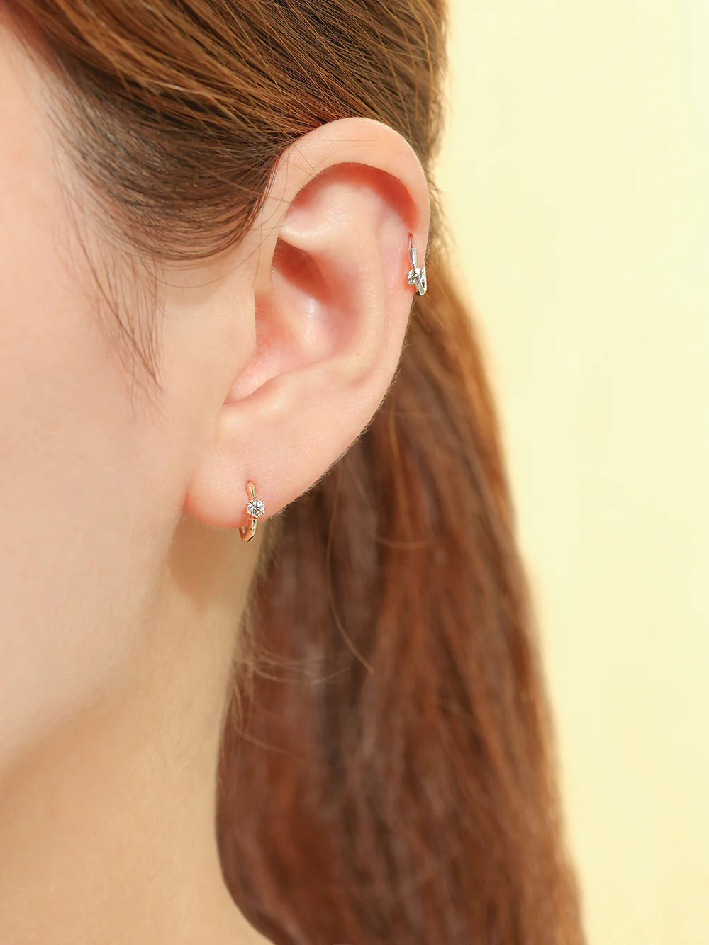 14K 18K Moissanite Mini Cartilage Hoop Earring - Image 2