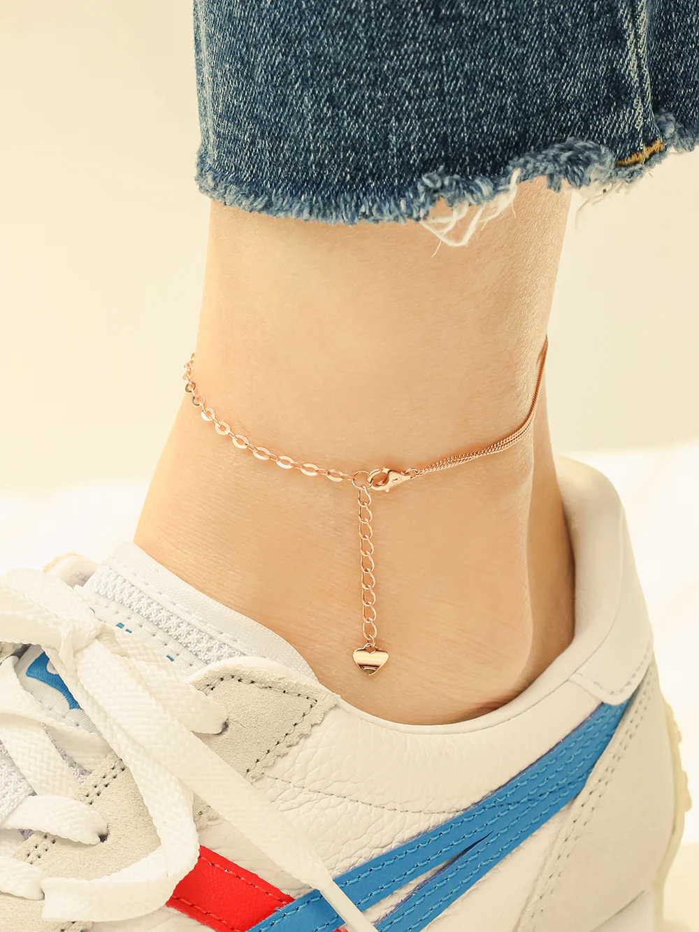 14K 18K Point Stat and Crescent Chain Anklet - Image 3