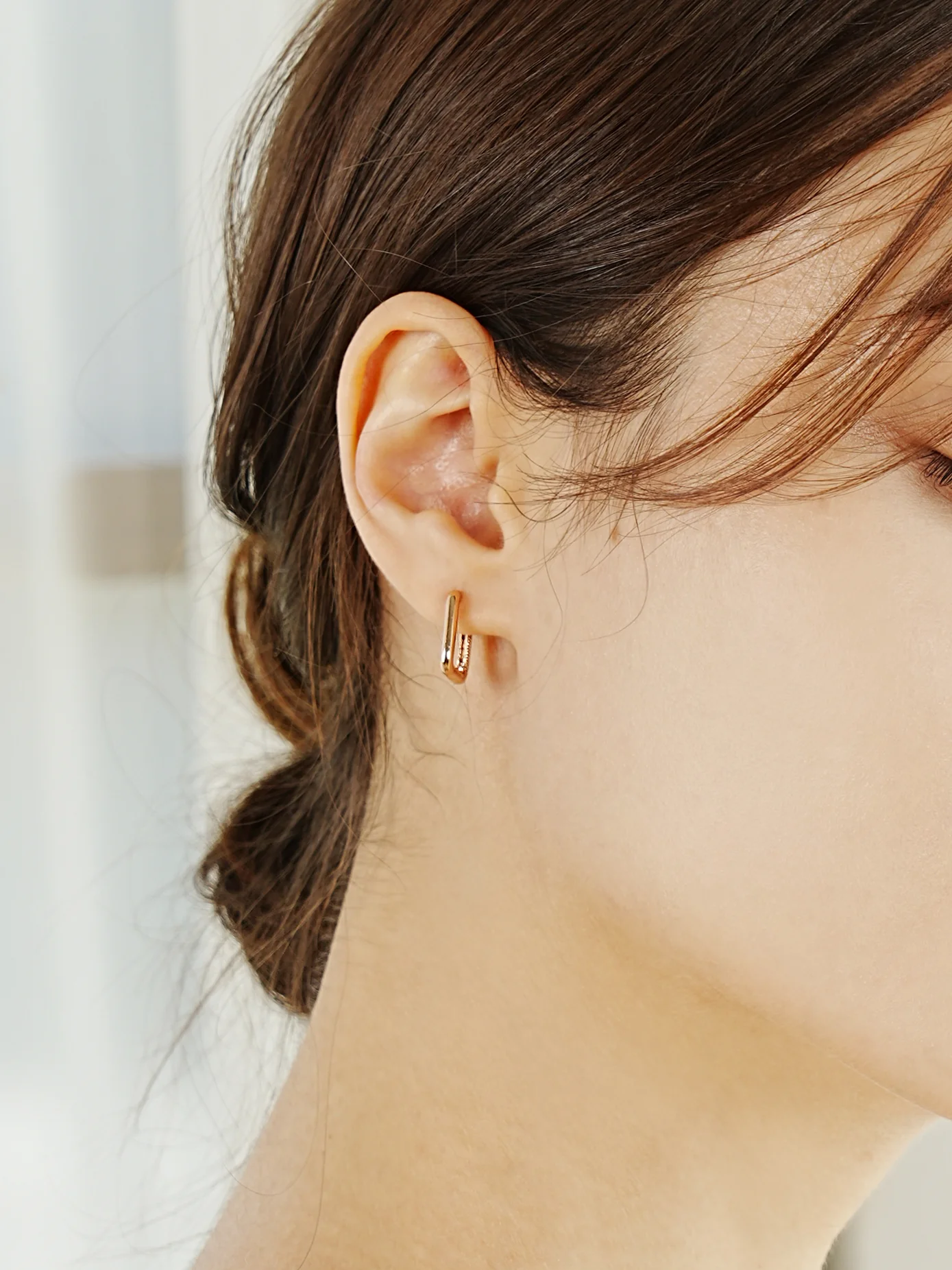 14K 18K Round Square Cartilage Hoop Earring - Image 14