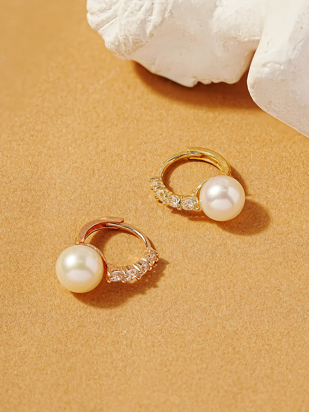 14K 18K Tiffany Fresh Water Pearl Cartilage Hoop Earring - Image 5