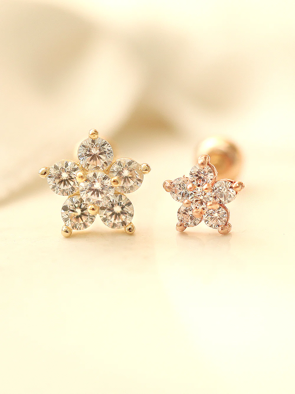 14K Gold Best Flower Cartilage Earring 20G - Image 6