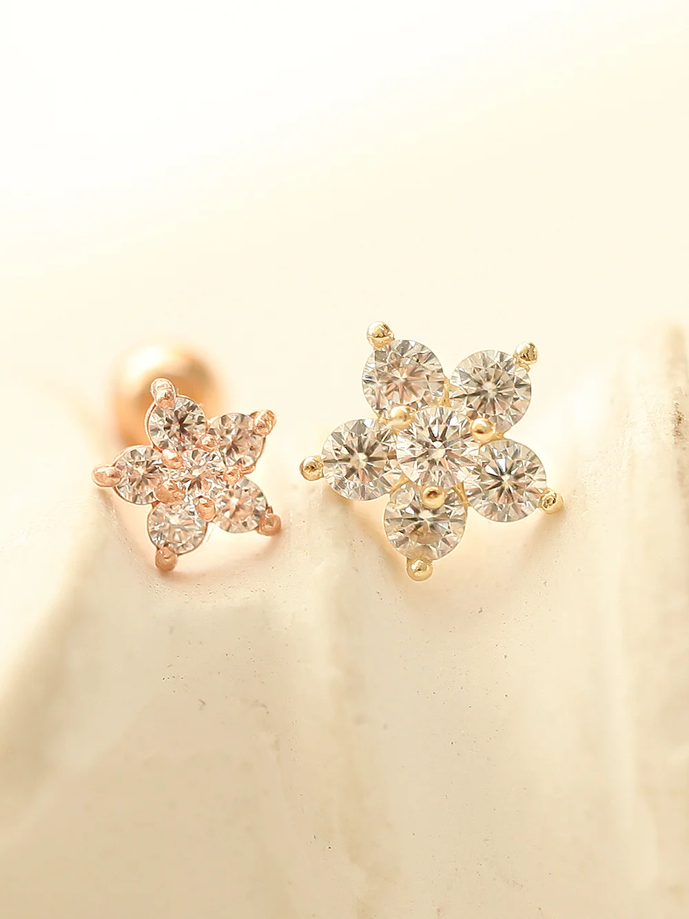 14K Gold Best Flower Cartilage Earring 20G - Image 8