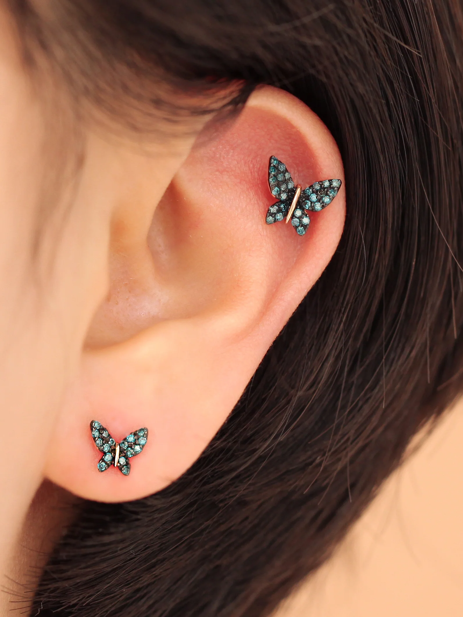 14K Gold Bling Blue Butterfly Cartilage Earring 20G - Image 9