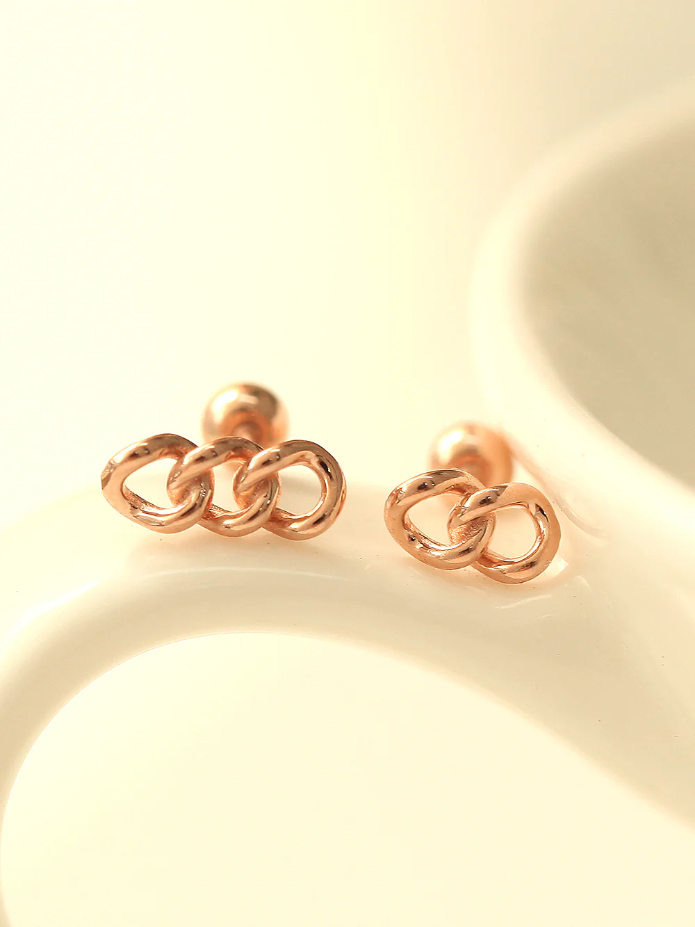 14K Gold Chain Cartilage Earring 20G - Image 2
