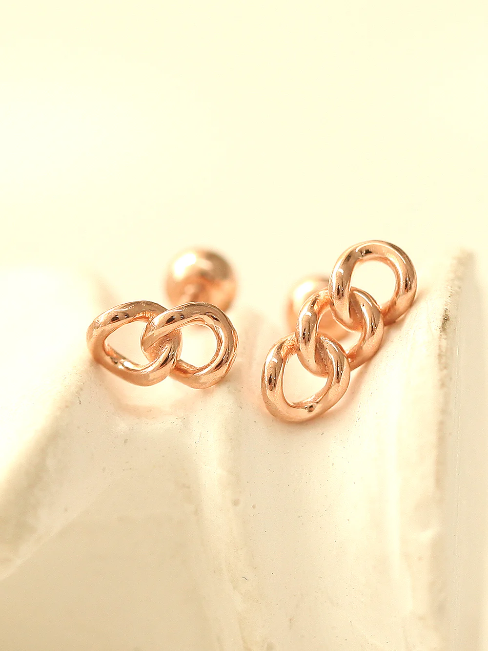 14K Gold Chain Cartilage Earring 20G - Image 4