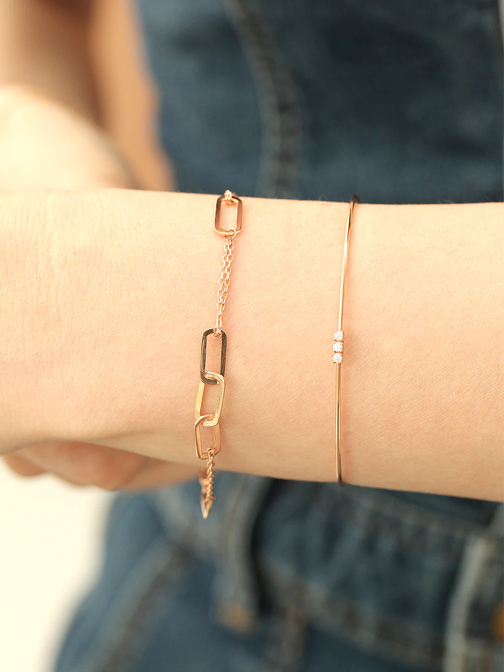 14K 18K Gold Clip Link Chain Bracelet - Image 10