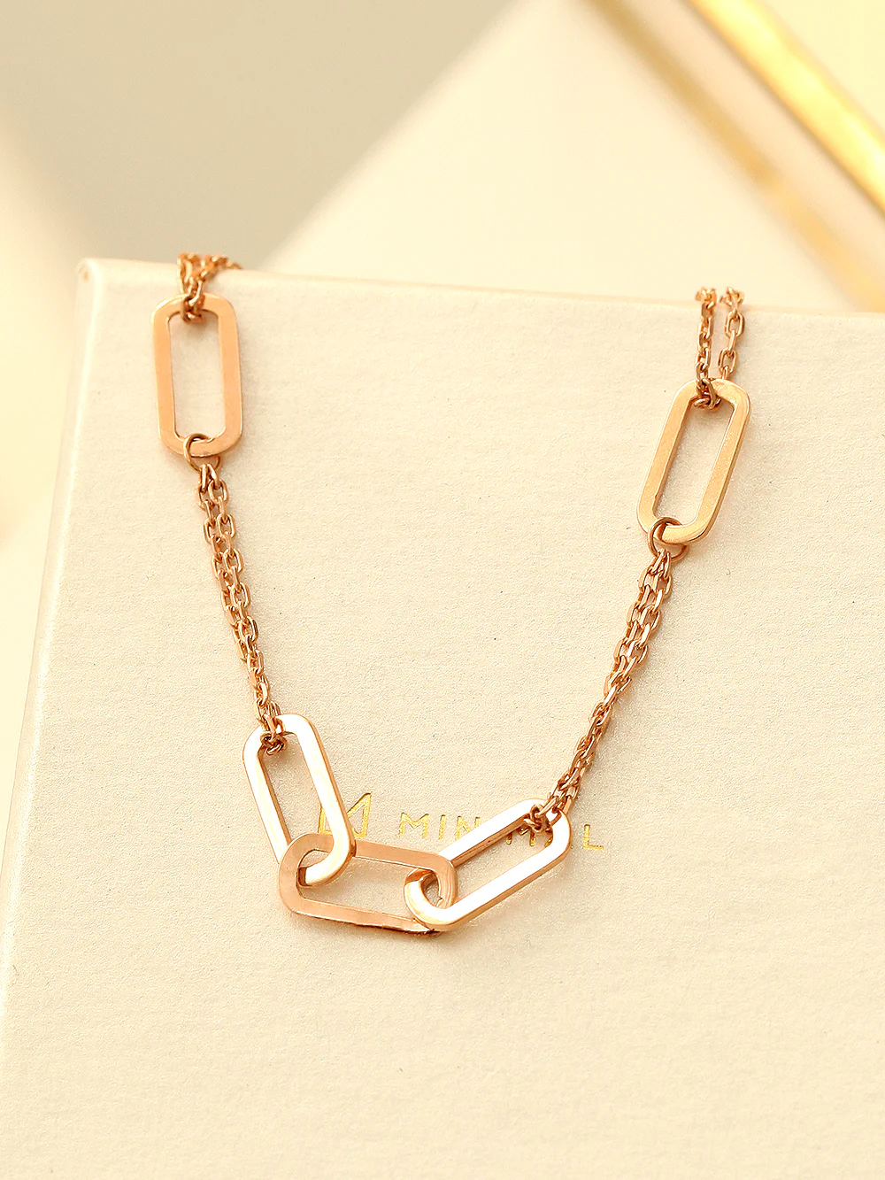 14K 18K Gold Clip Link Chain Bracelet - Image 3
