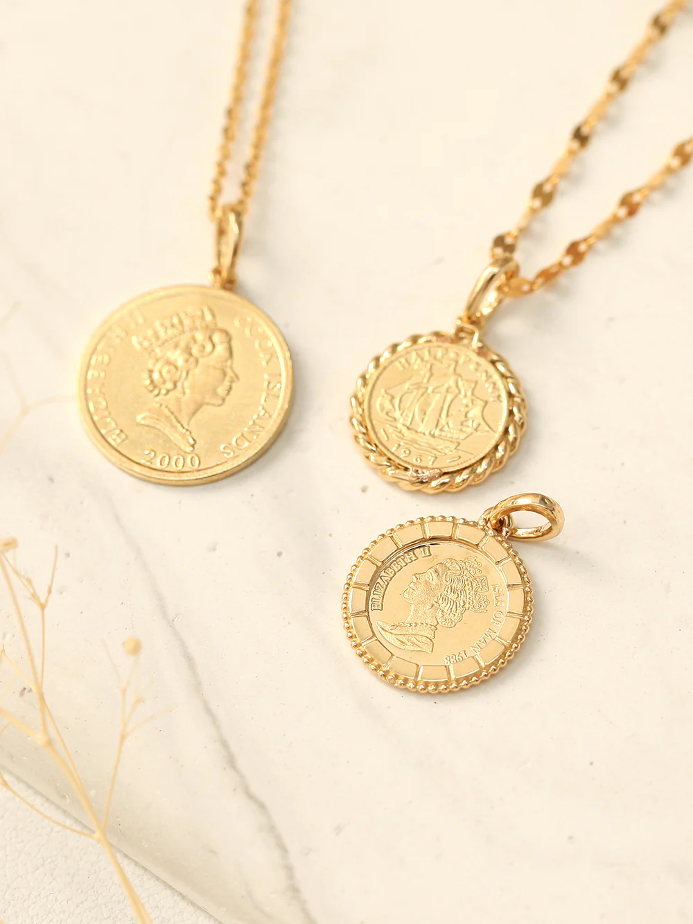14K Gold Coin Necklace Pendant - Image 4
