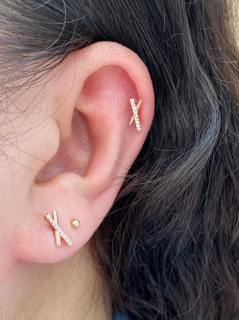14K gold Cross Cubic cartilage earring 20g - Image 9
